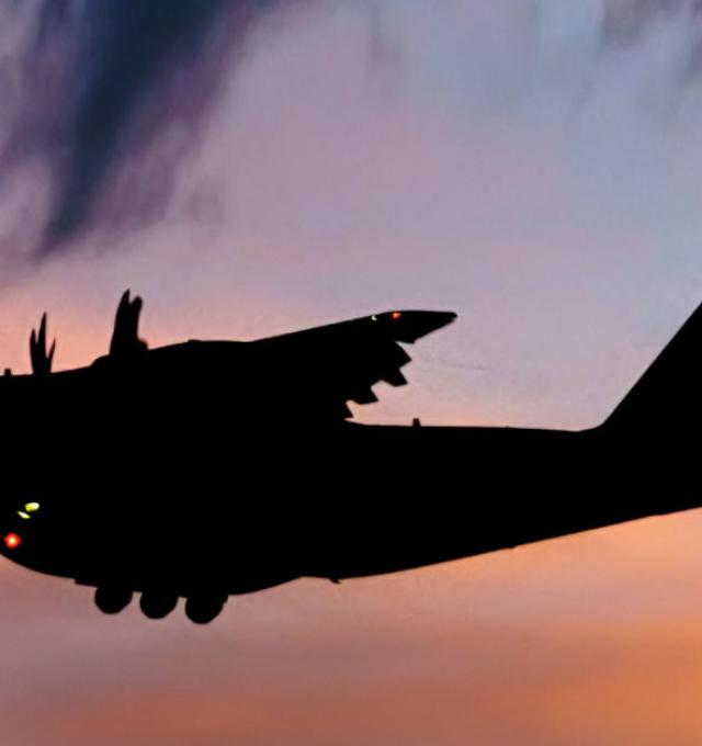 A400M bij zonsondergang